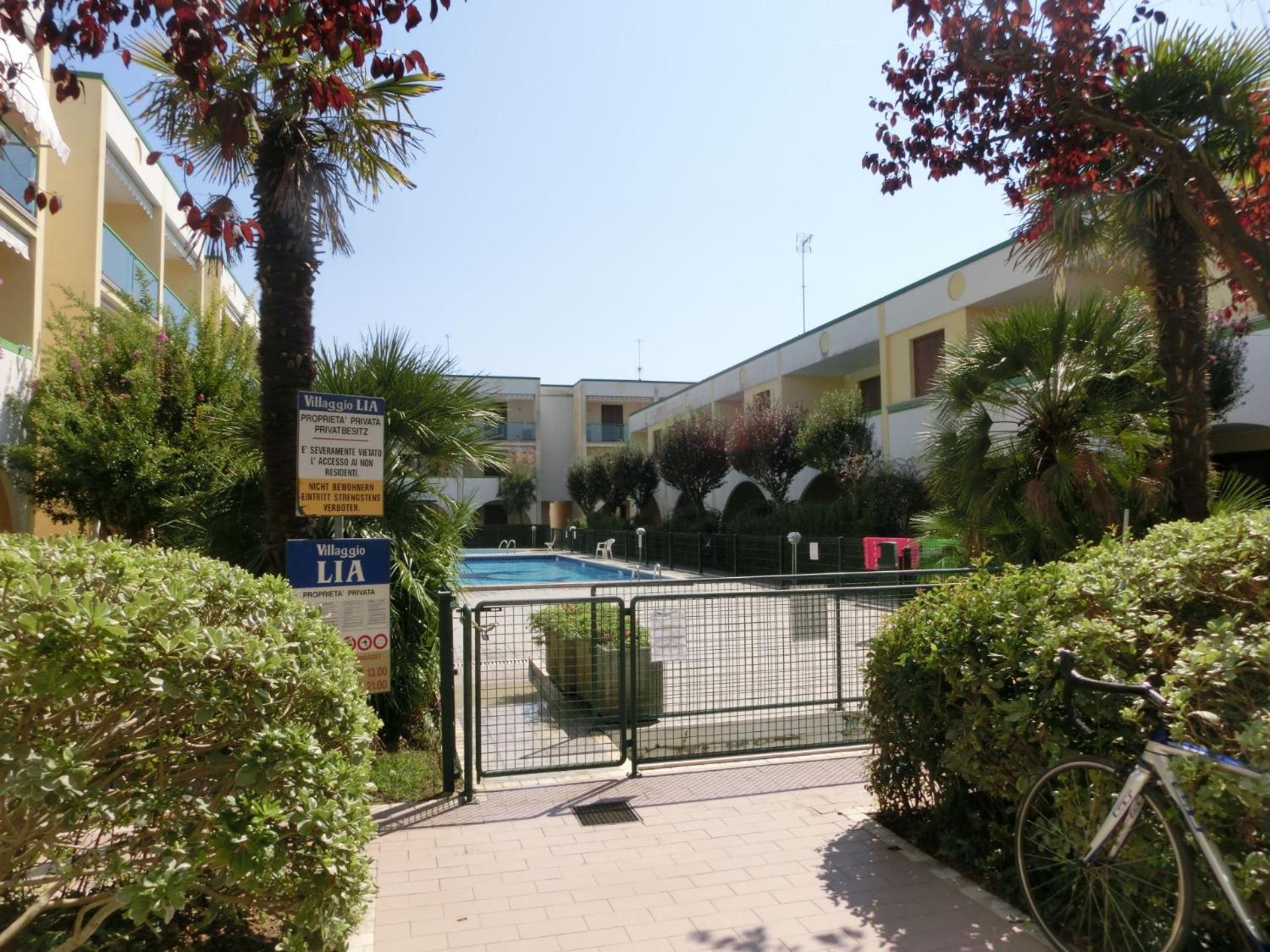 Villaggio Lia Бибионе Экстерьер фото